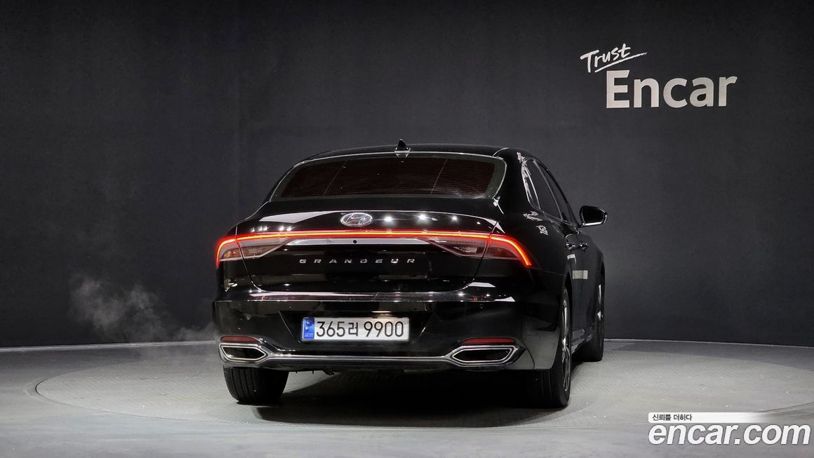 Hyundai Grandeur 2020