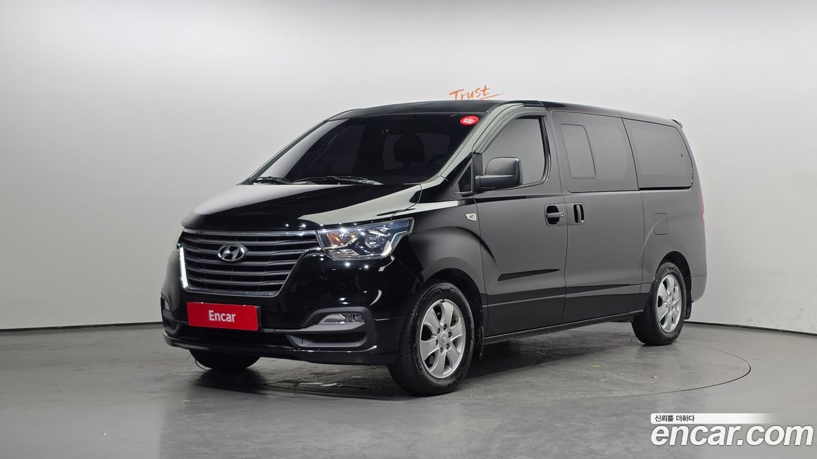 Hyundai Starex 2019