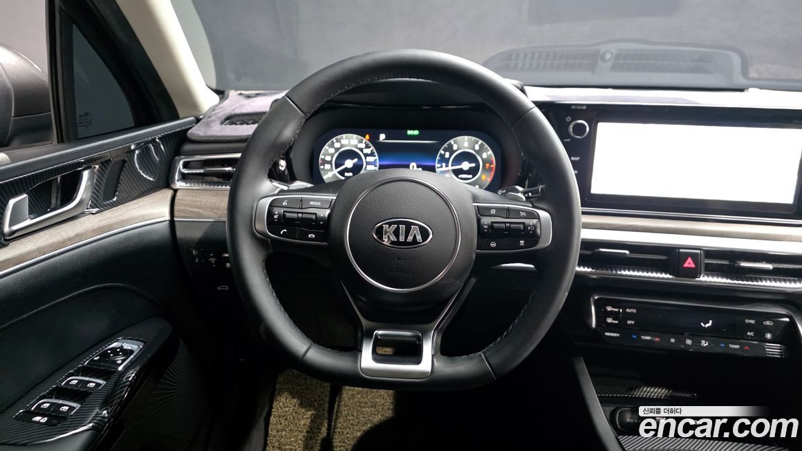 Kia K5 2021