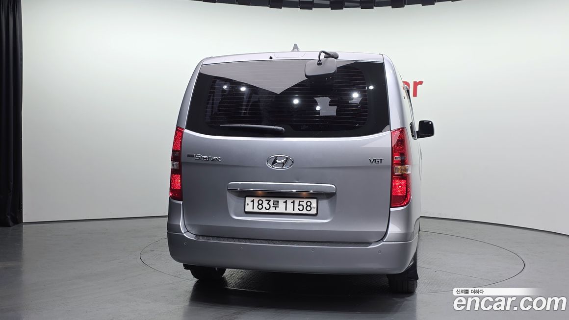 Hyundai Starex 2019