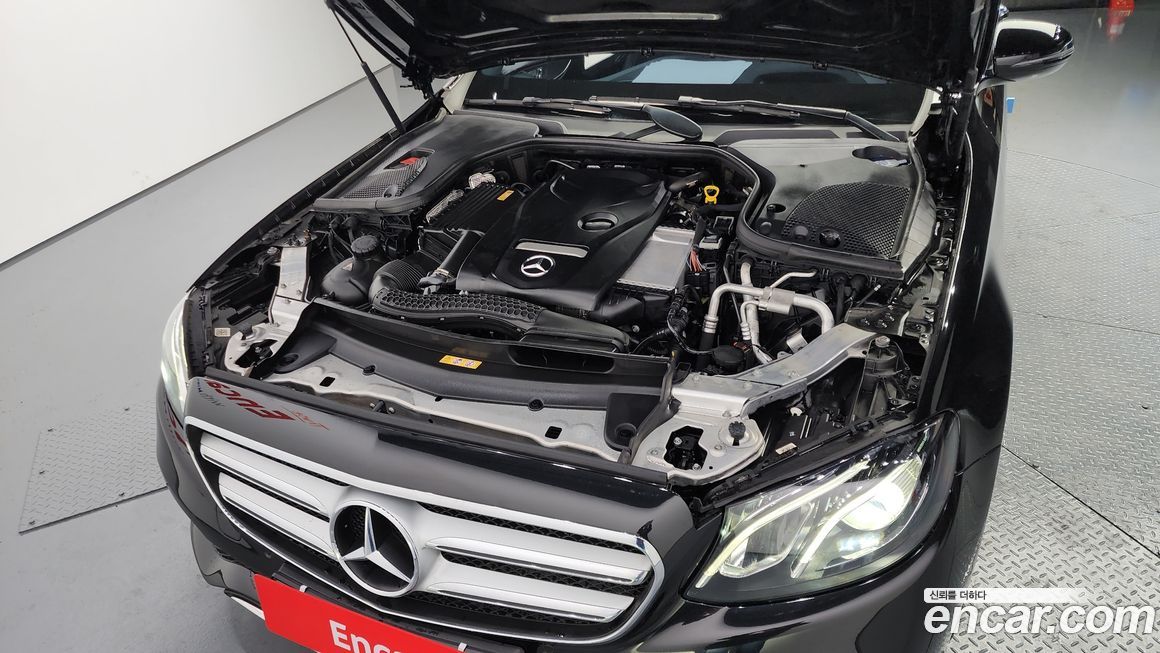 Mercedes-Benz E-Class 2017