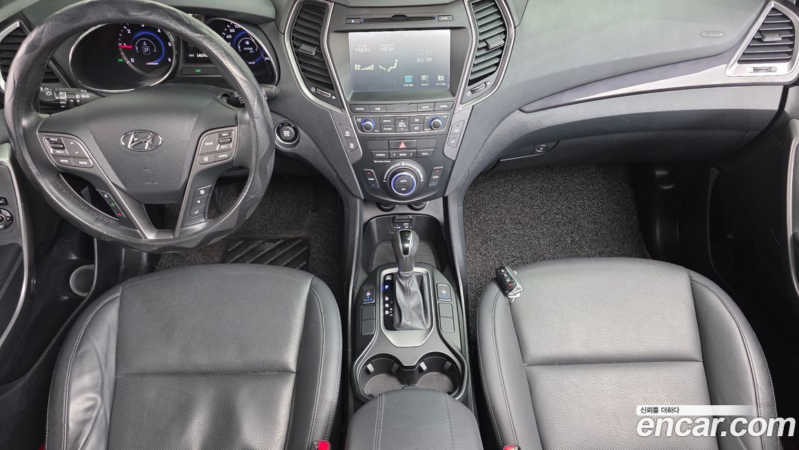 Hyundai Santafe 2015