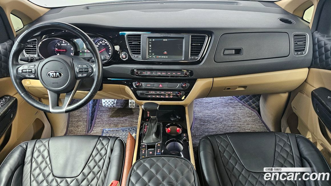 Kia Canival 2019