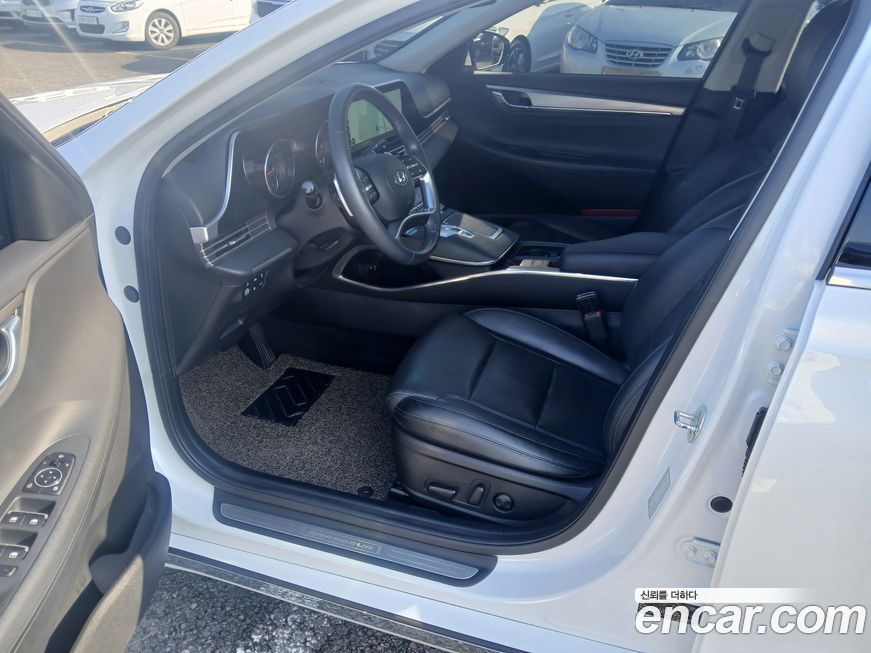 Hyundai Grandeur 2021