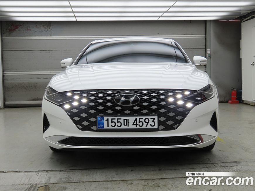 Hyundai Grandeur 2022
