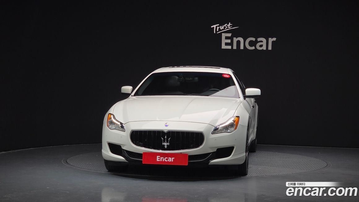 Maserati Quattroporte 2014