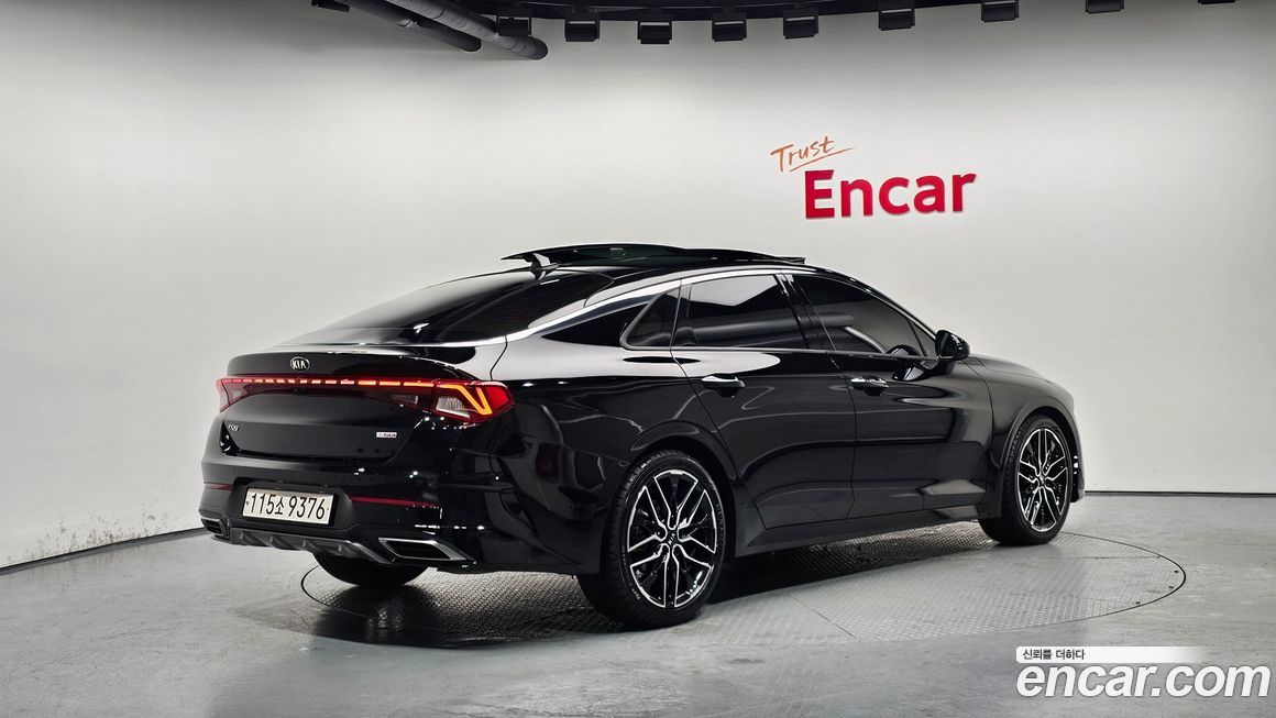 Kia K5 2021