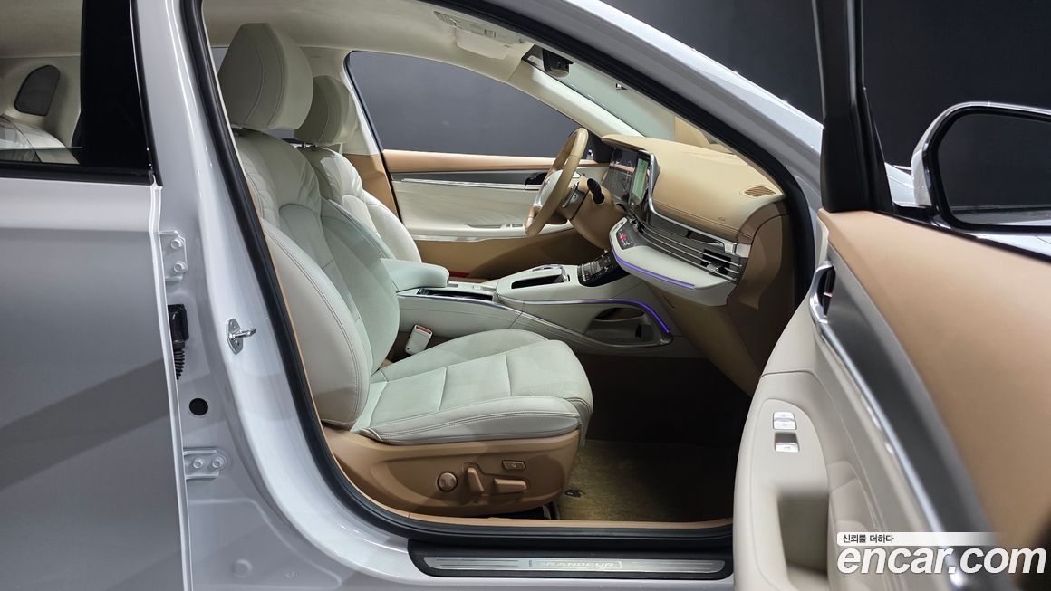 Hyundai Grandeur 2021