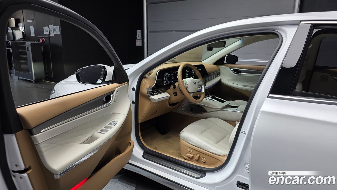 Hyundai Grandeur 2021