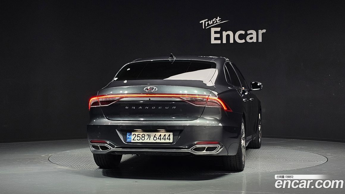 Hyundai Grandeur 2020