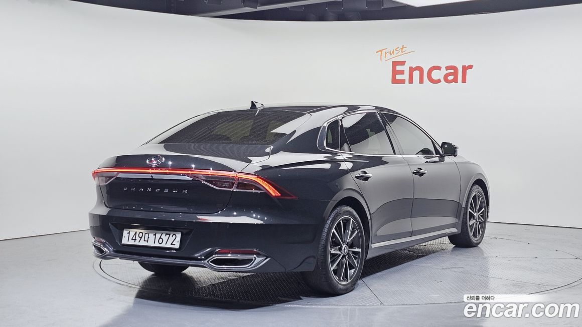 Hyundai Grandeur 2022