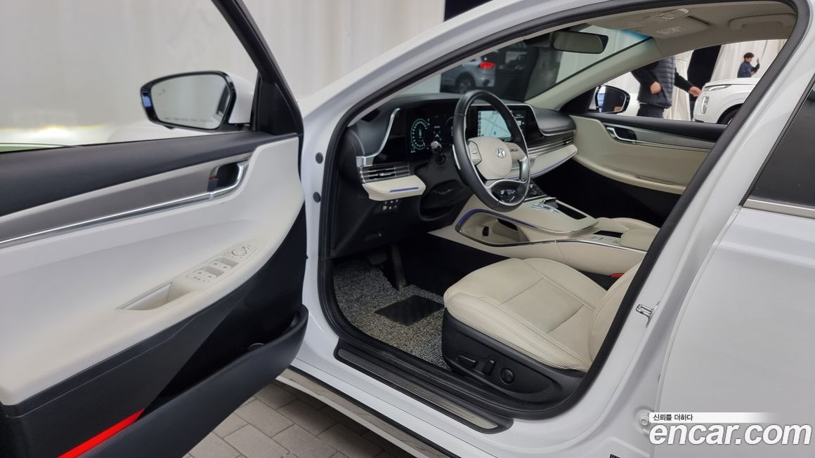 Hyundai Grandeur 2022