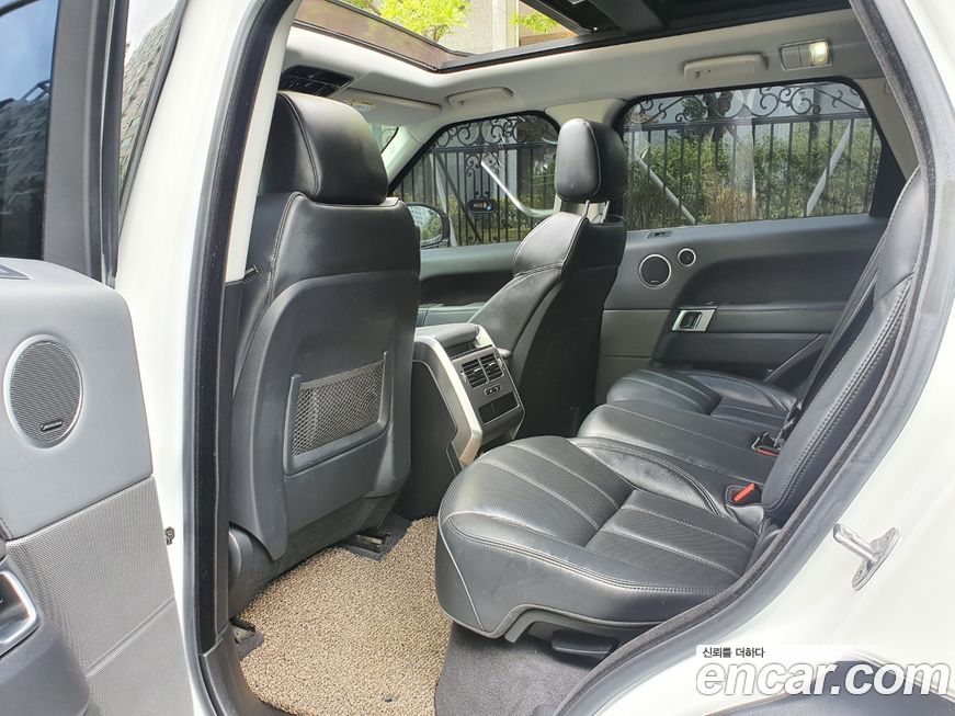 Land Rover Range Rover Sport 2015