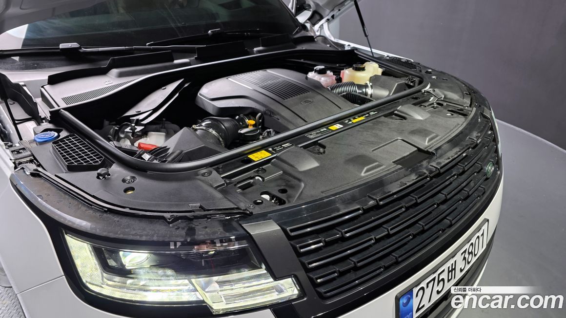Land Rover Range Rover 2025