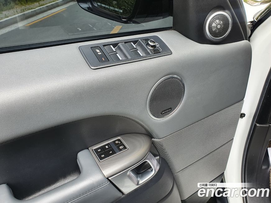 Land Rover Range Rover Sport 2015