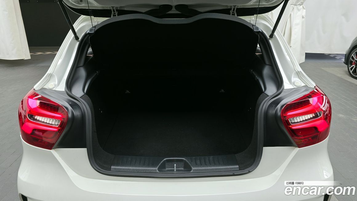 Mercedes-Benz A-Class 2016