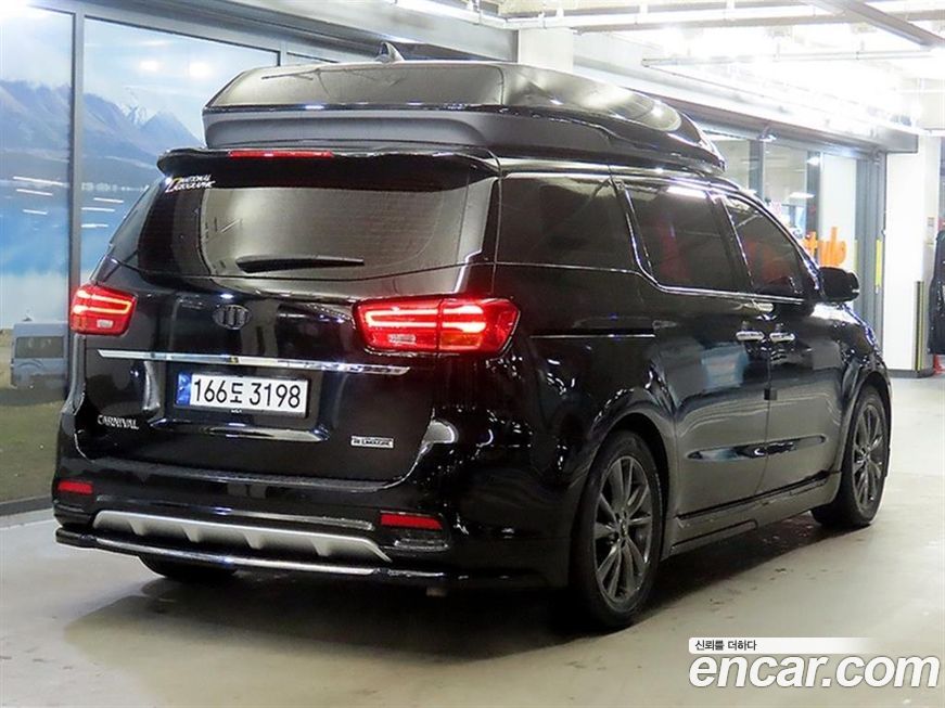 Kia Canival 2019