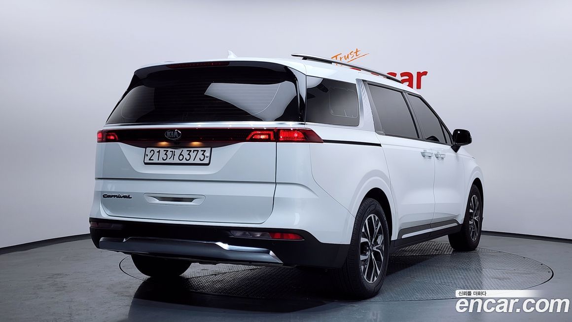 Kia Canival 2021