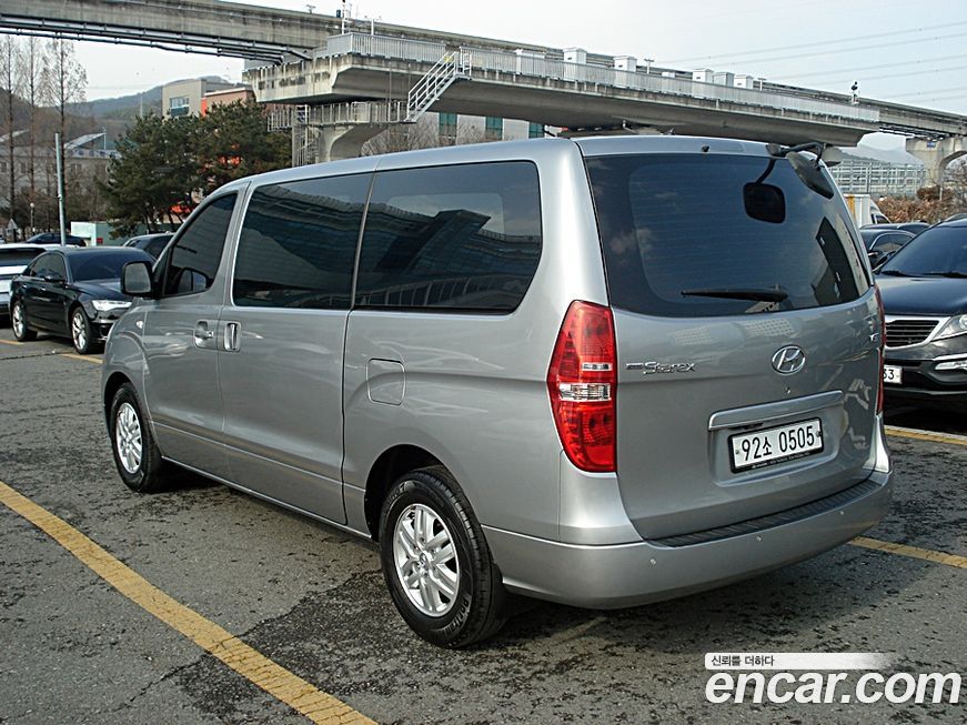Hyundai Starex 2018