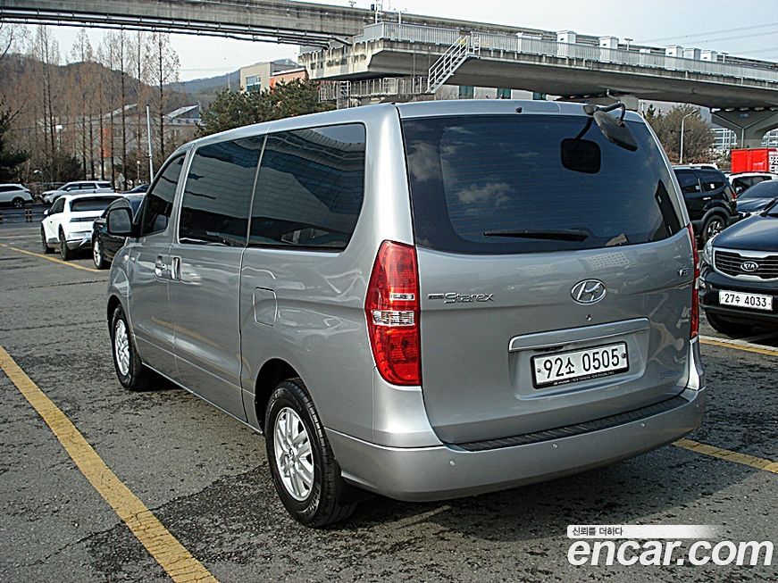 Hyundai Starex 2018