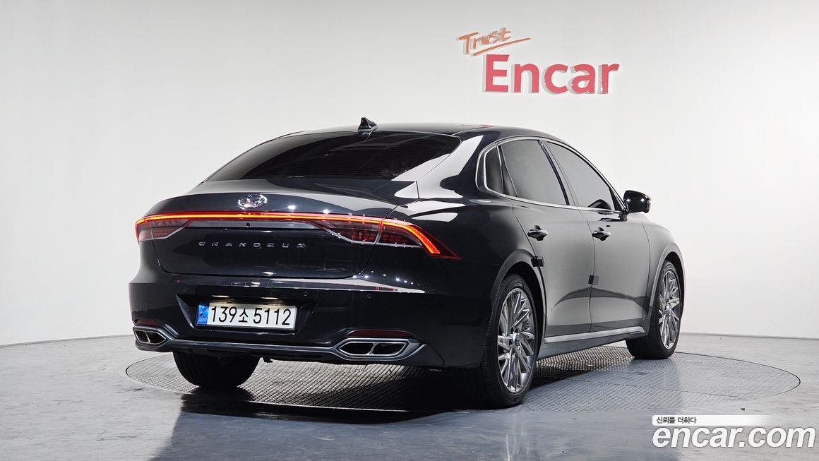 Hyundai Grandeur 2021