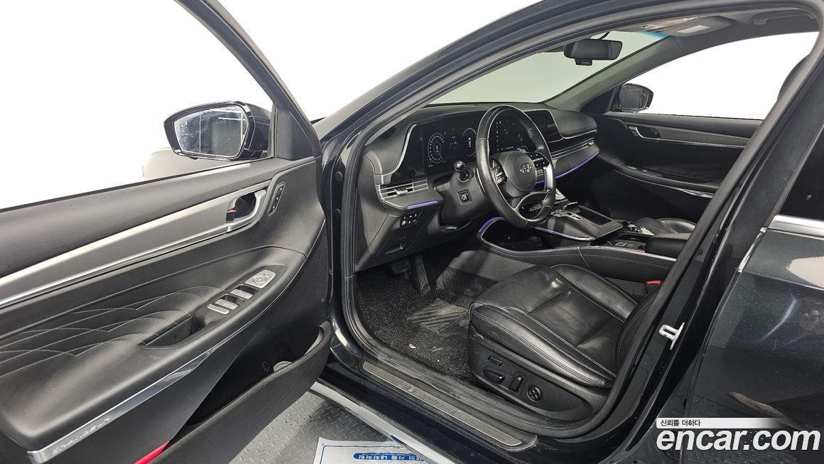 Hyundai Grandeur 2021