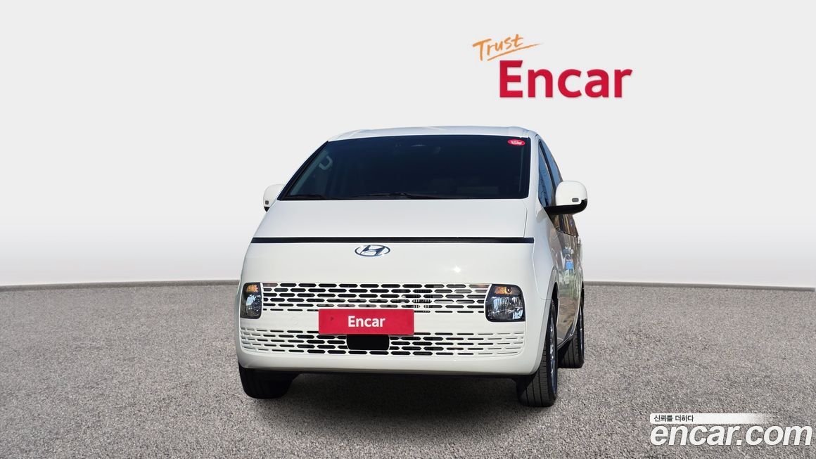 Hyundai Staria 2023