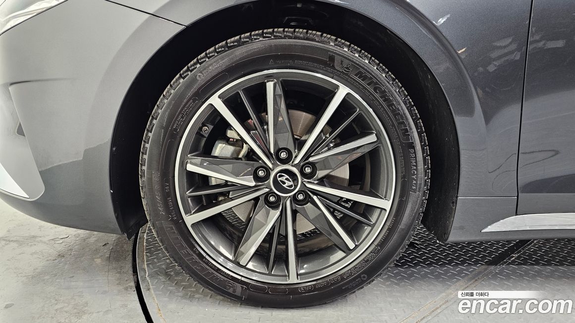 Hyundai Grandeur 2022