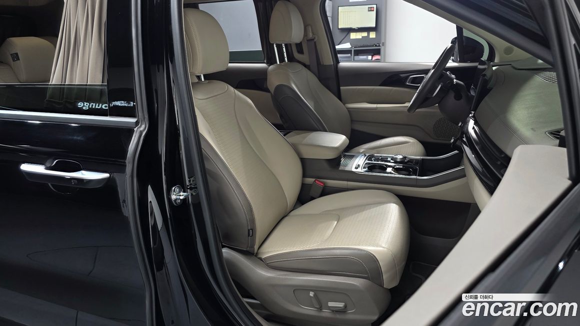 Kia Canival 2025