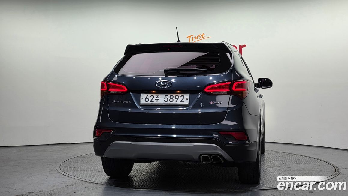 Hyundai Santafe 2016