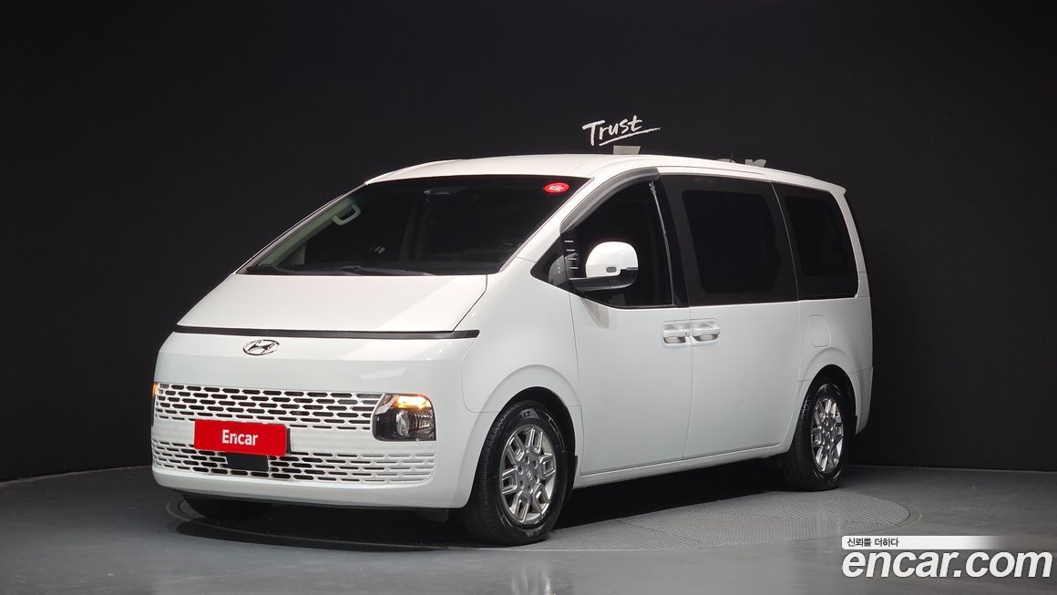 Hyundai Staria 2022