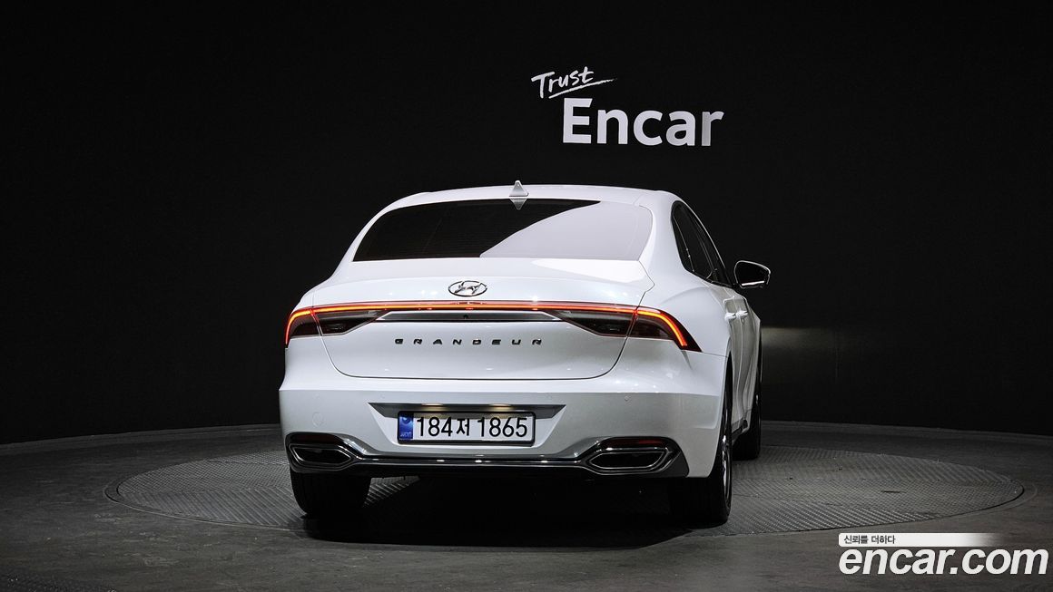 Hyundai Grandeur 2022