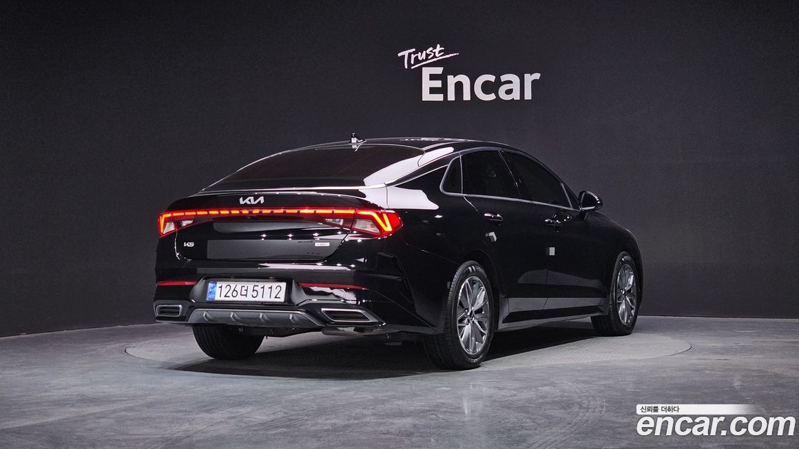 Kia K5 2023