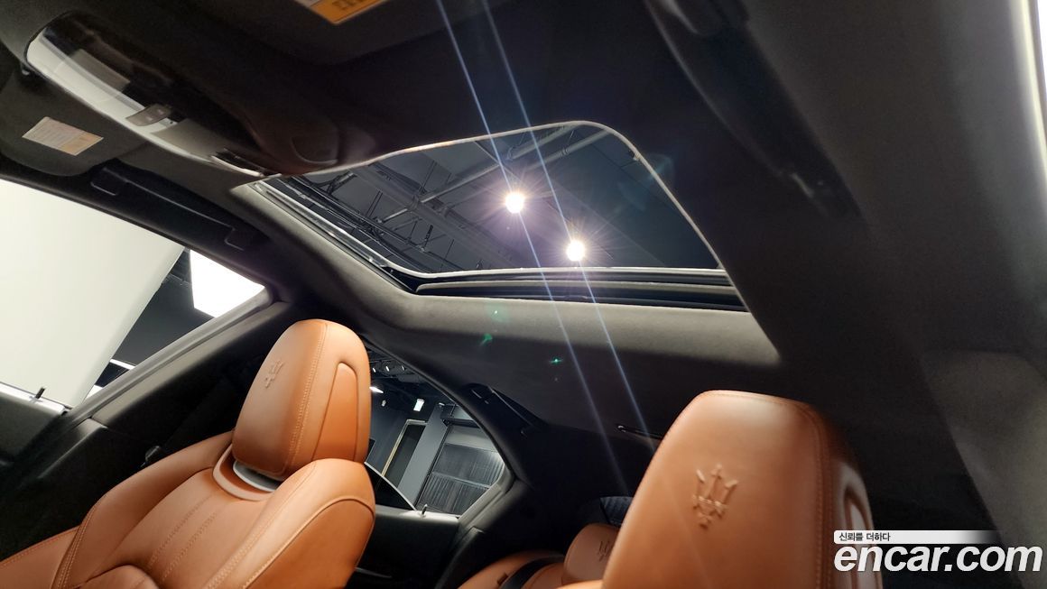 Maserati Ghibli 2018