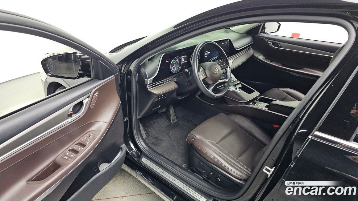 Hyundai Grandeur 2022