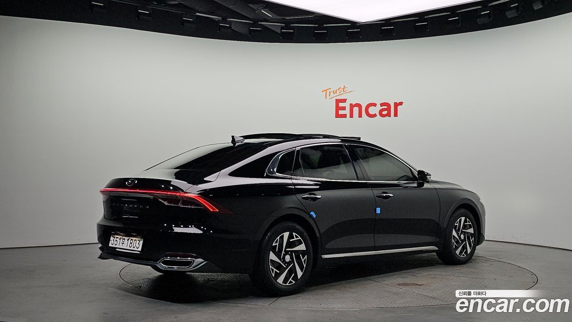 Hyundai Grandeur 2022