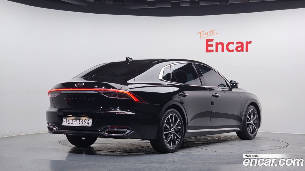 Hyundai Grandeur 2022