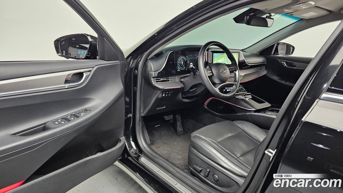 Hyundai Grandeur 2022