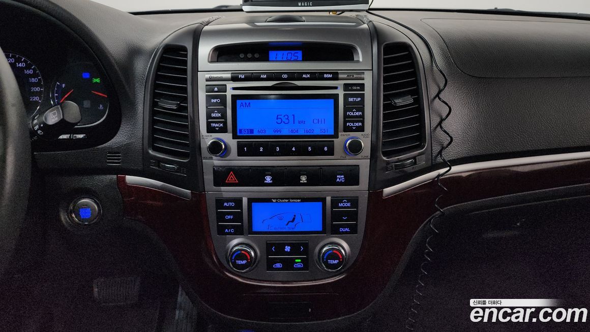 Hyundai Santafe 2011