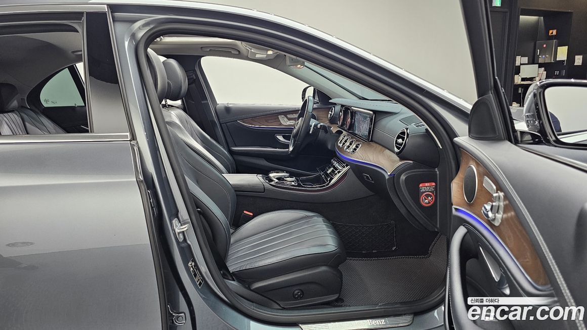 Mercedes-Benz E-Class 2017