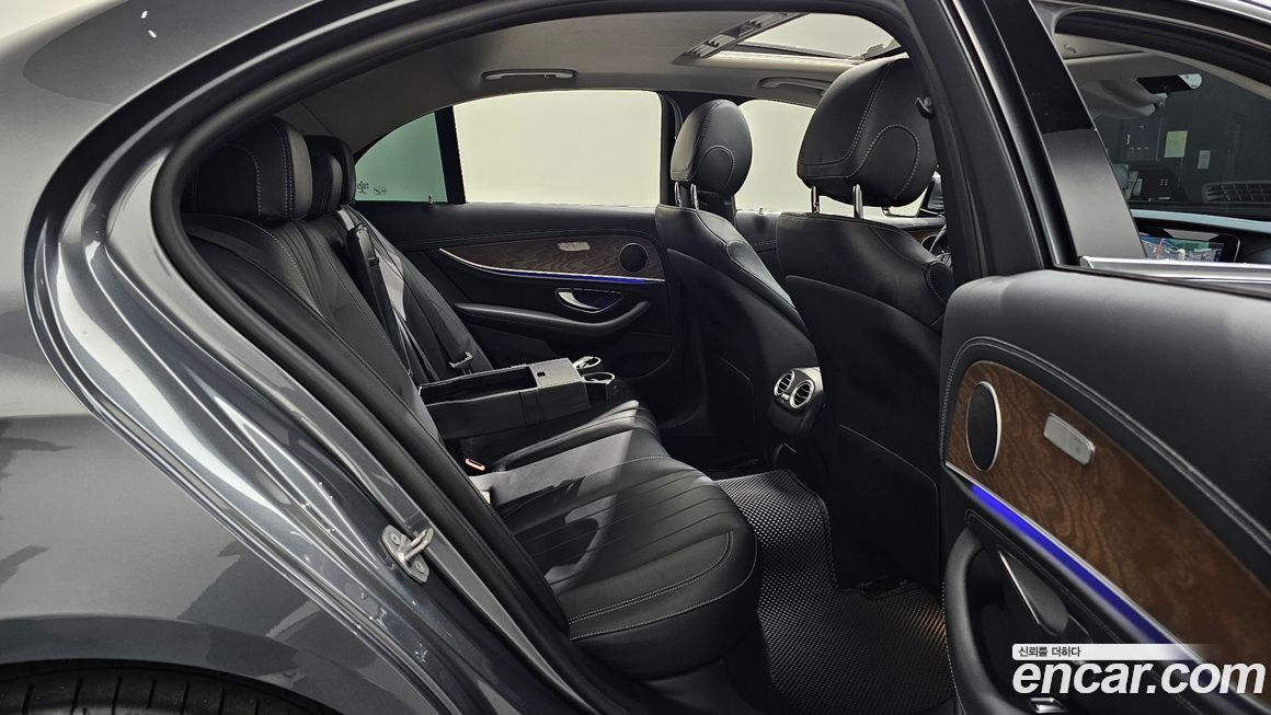 Mercedes-Benz E-Class 2017