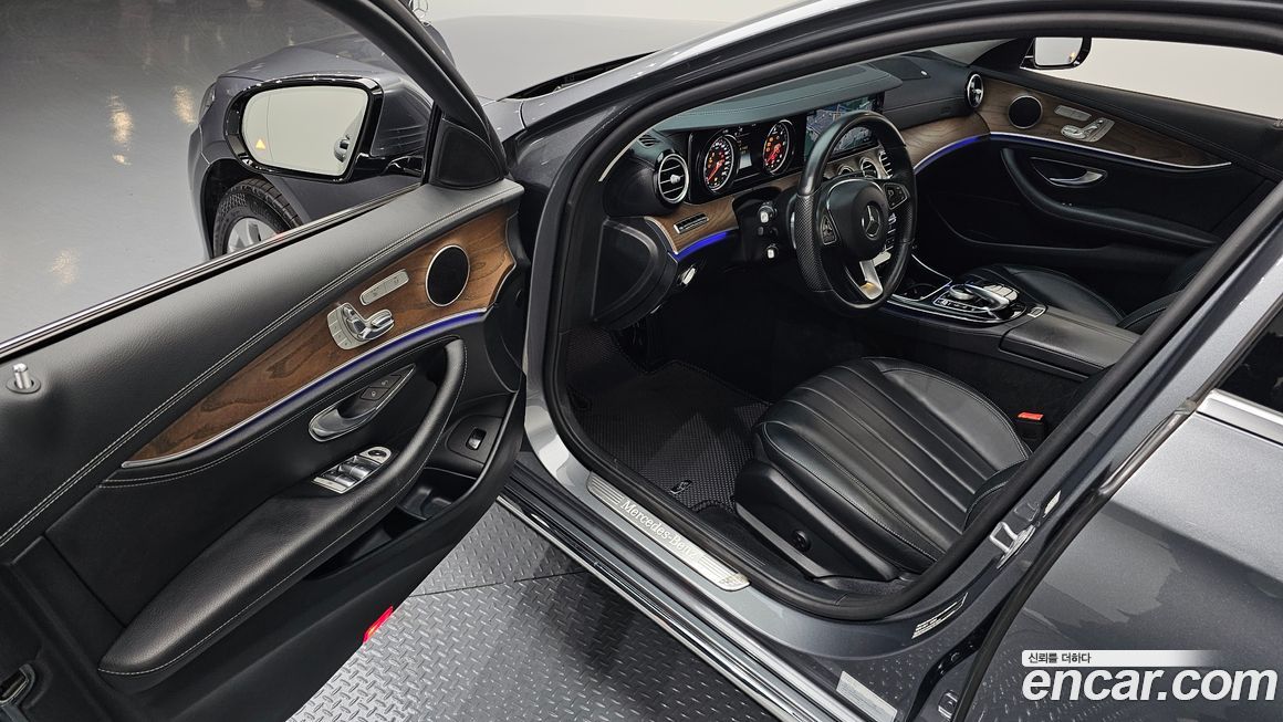 Mercedes-Benz E-Class 2017