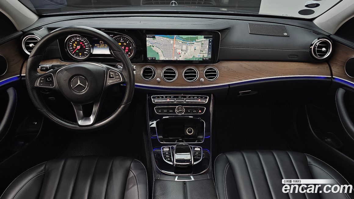 Mercedes-Benz E-Class 2017