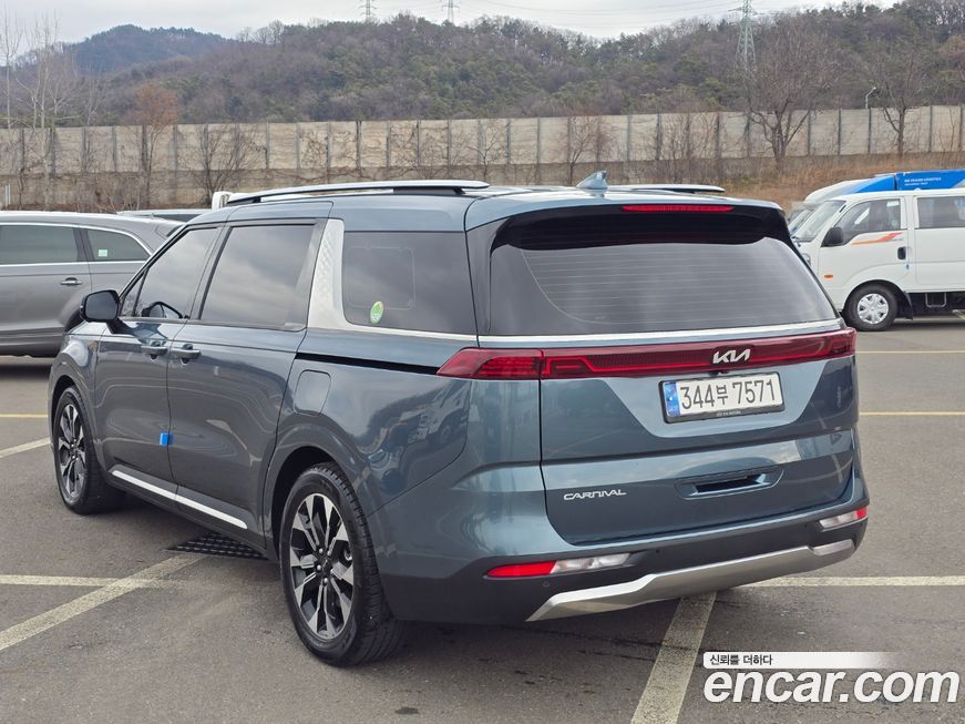 Kia Canival 2023