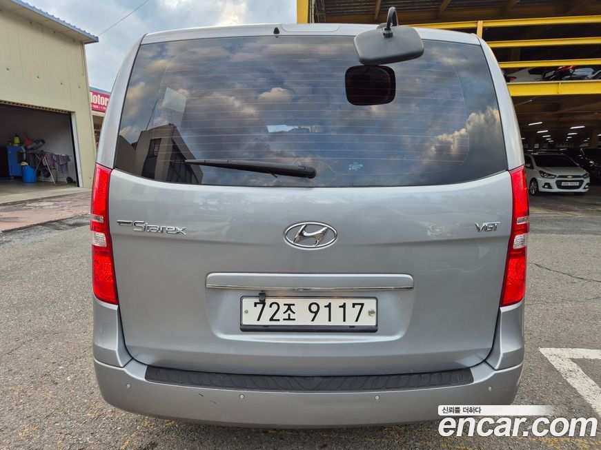 Hyundai Starex 2016