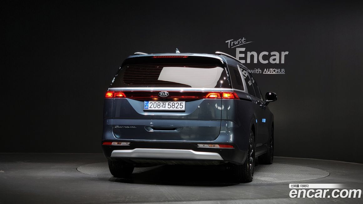 Kia Canival 2021