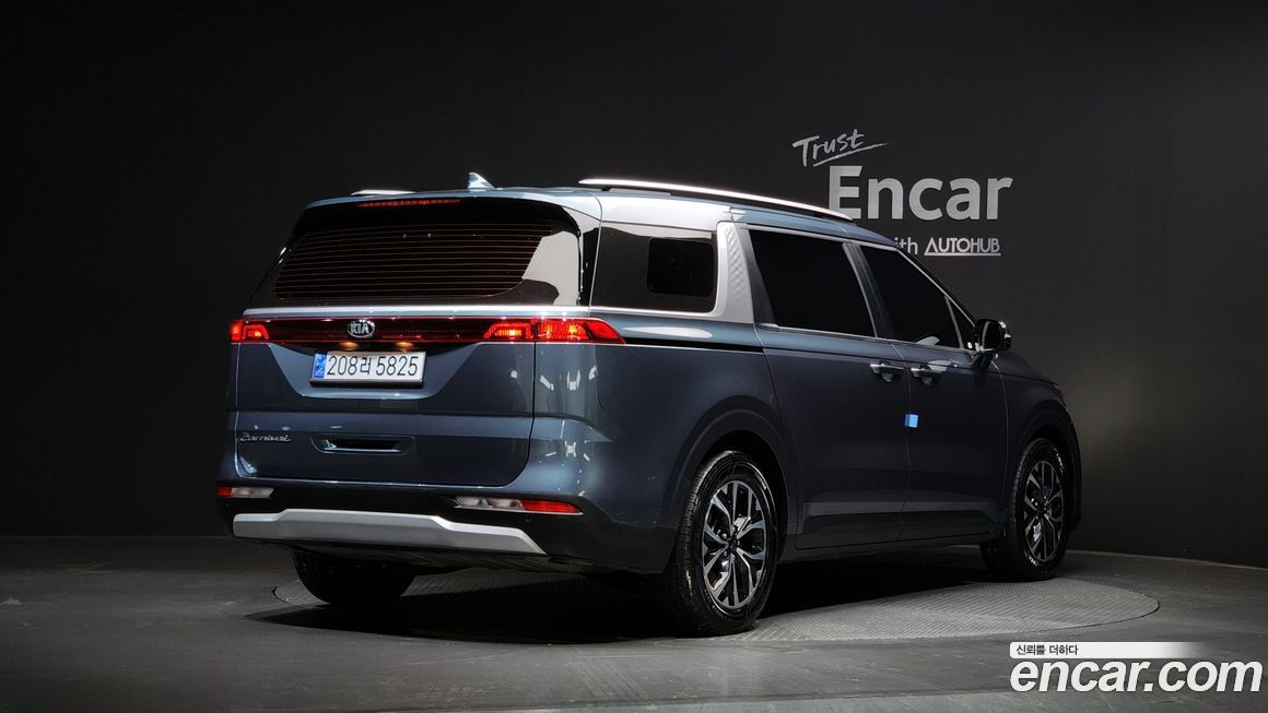 Kia Canival 2021