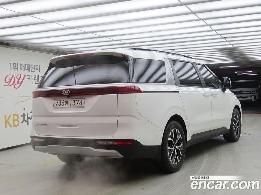 Kia Canival 2021