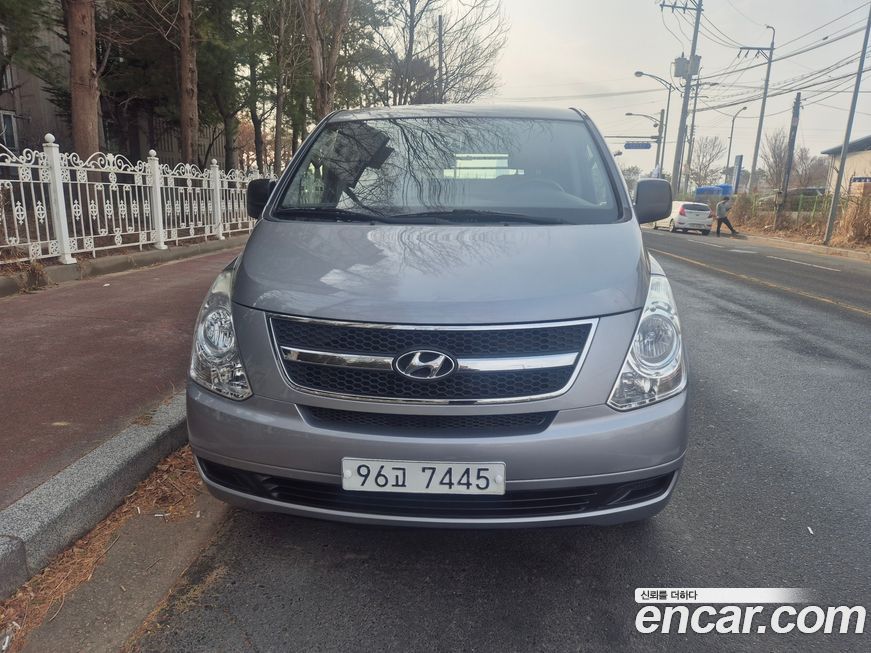 Hyundai Starex 2011