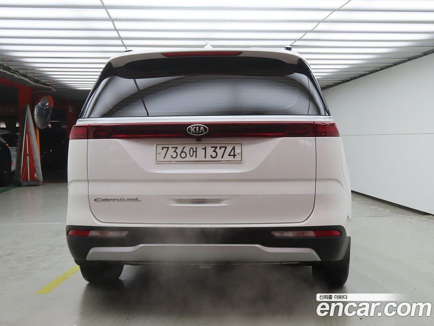 Kia Canival 2021